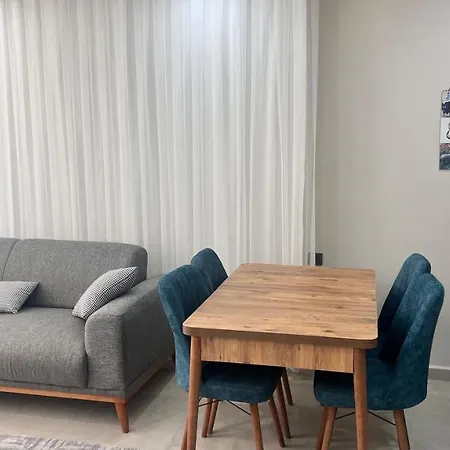 Selinti 1 Apartamento *